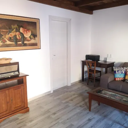 Casa Dema Climatizzata Con Wifi Prázdninový dům *